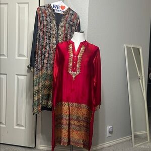Kurta red and black bundle of two. Digital print silk kameez t tunic too. L